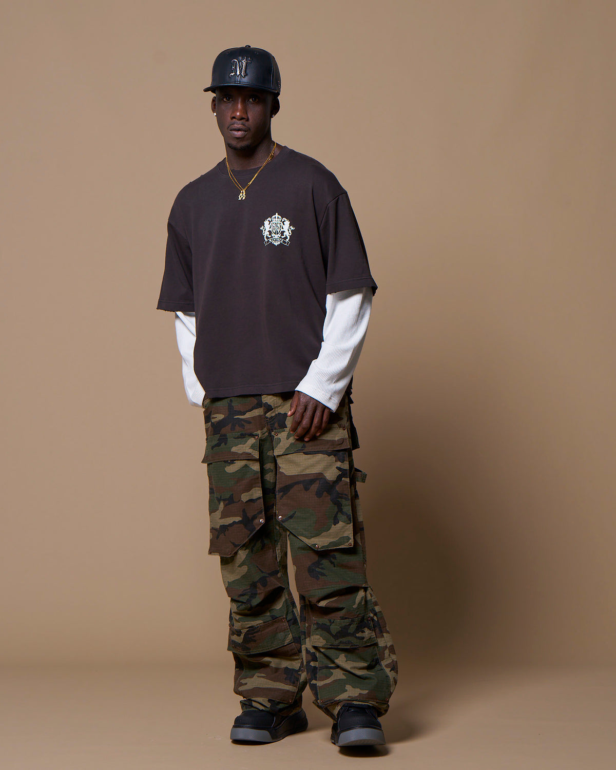 MLV HOTEL LAYERED LS TEE - WASHED BLACK
