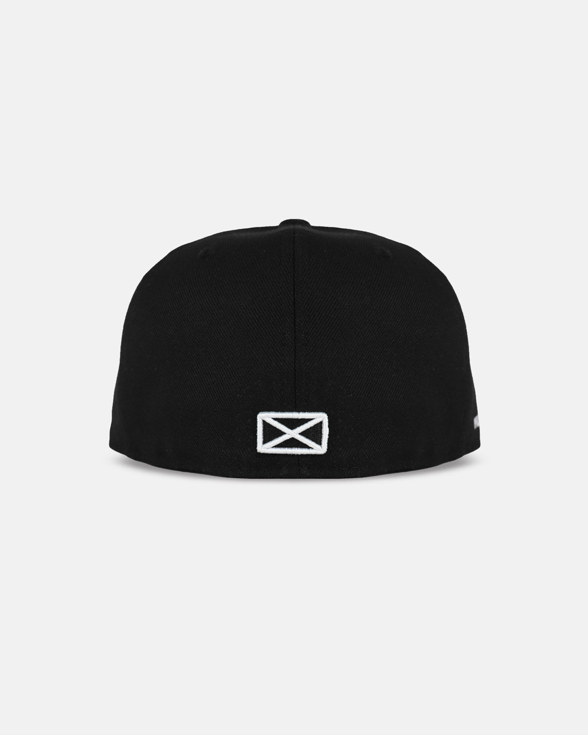 NEW ERA® 59FIFTY AUTHENTIC LOGO CAP - BLACK / WHITE