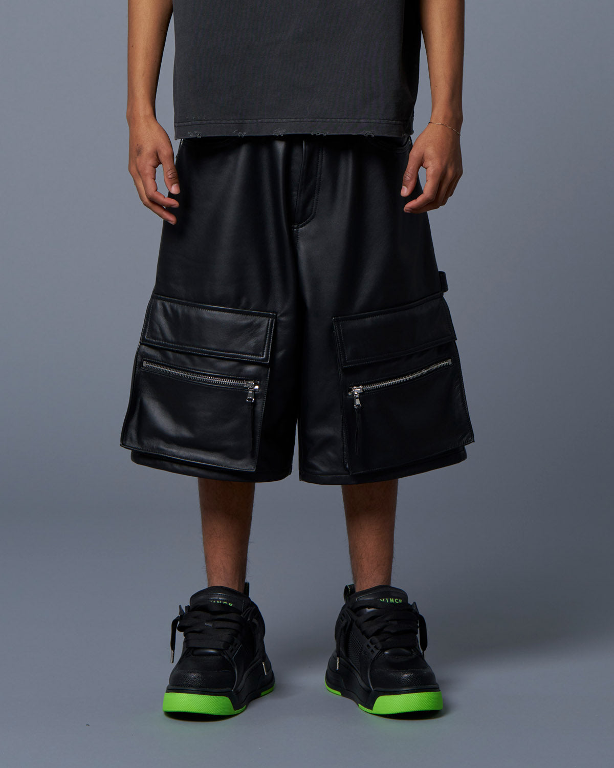 LEATHER CARGO SHORTS - BLACK